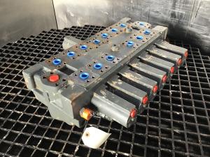 Liebherr Blocco valvole